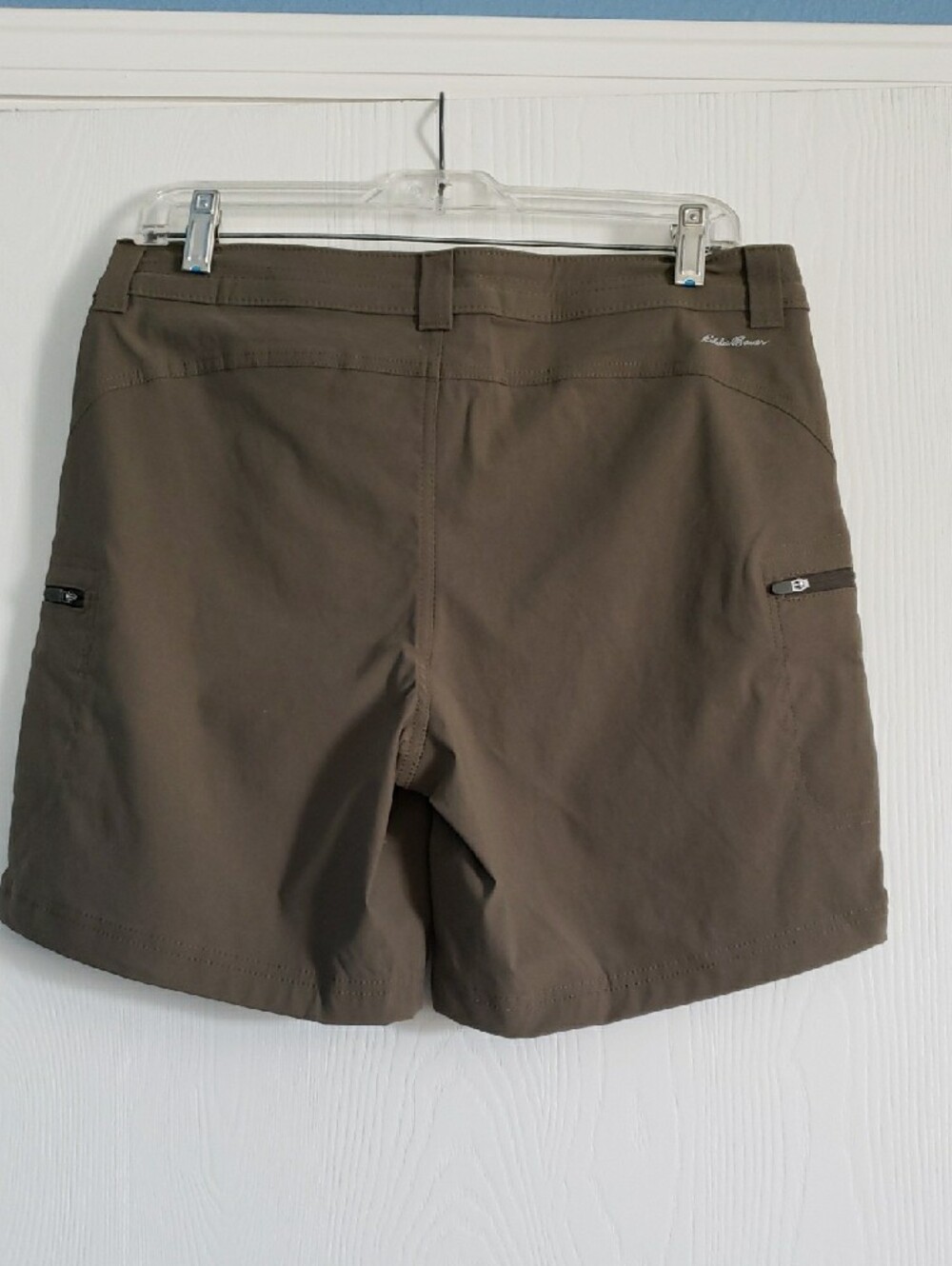 Eddie Bauer Womens Olive, First Ascent Guide Shorts - Picture 4 of 6